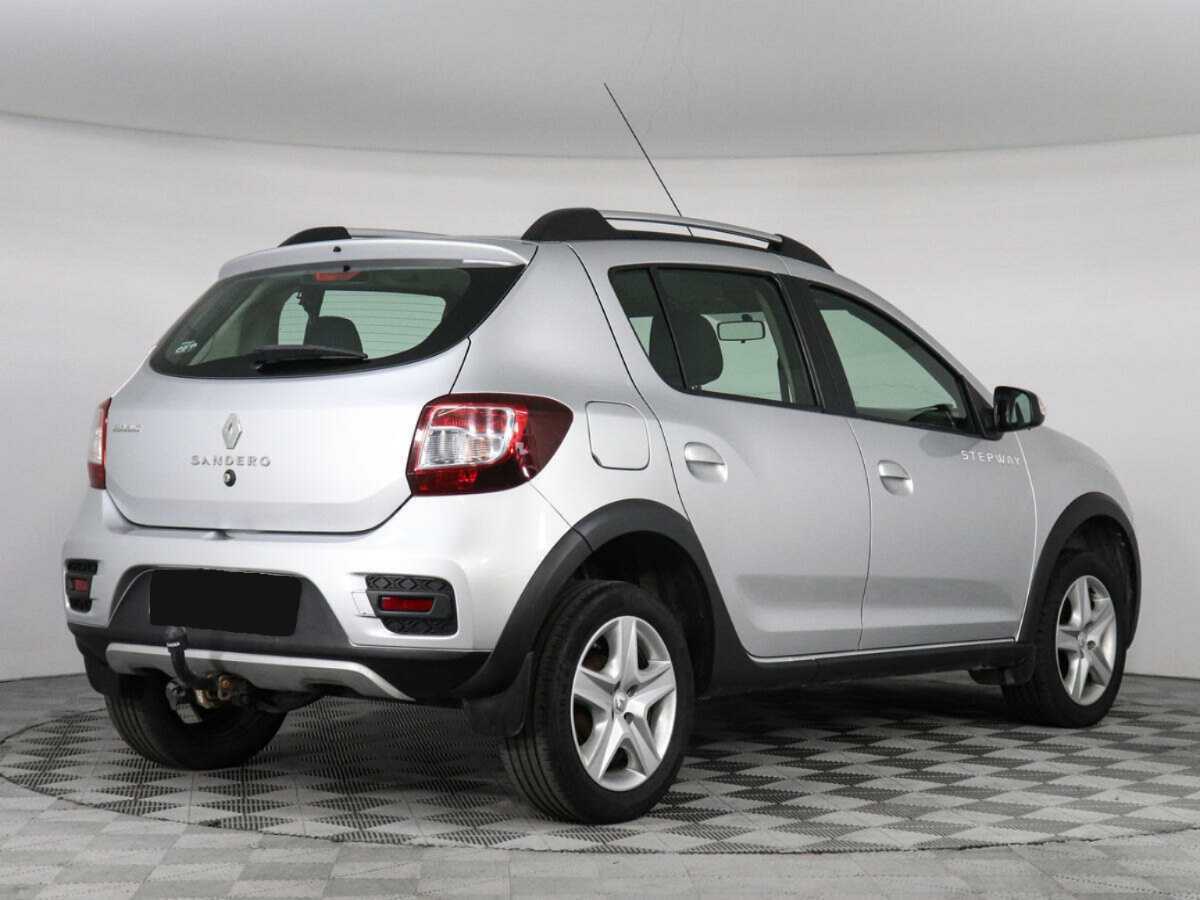 Renault Sandero Stepway, 2016 - 85 990 км. | Фото №5