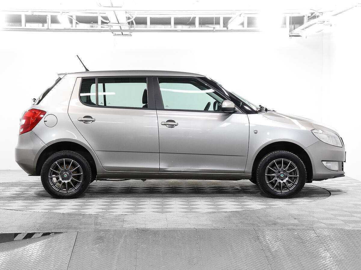 Skoda Fabia, 2012 - 163 399 км. | Фото №4