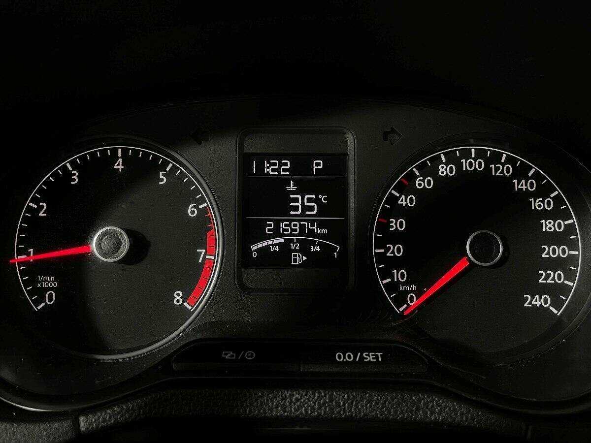 Volkswagen Polo, 2016 Фото №11