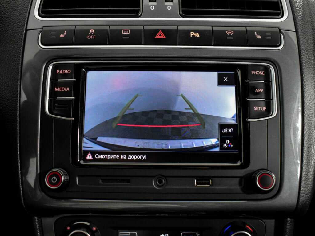 Volkswagen Polo, 2018 Фото №16