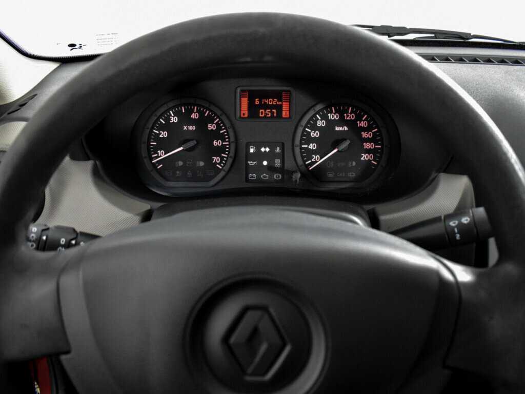 Renault Logan, 2013 Фото №14