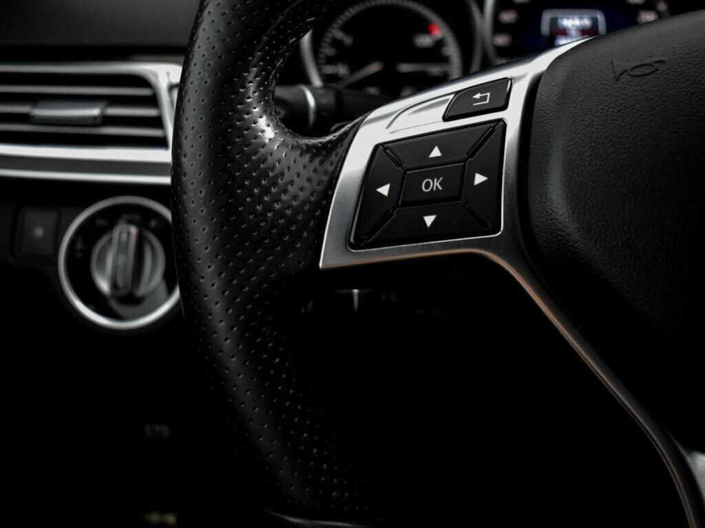 Mercedes-Benz E-Класс 200, 2015 Фото №17