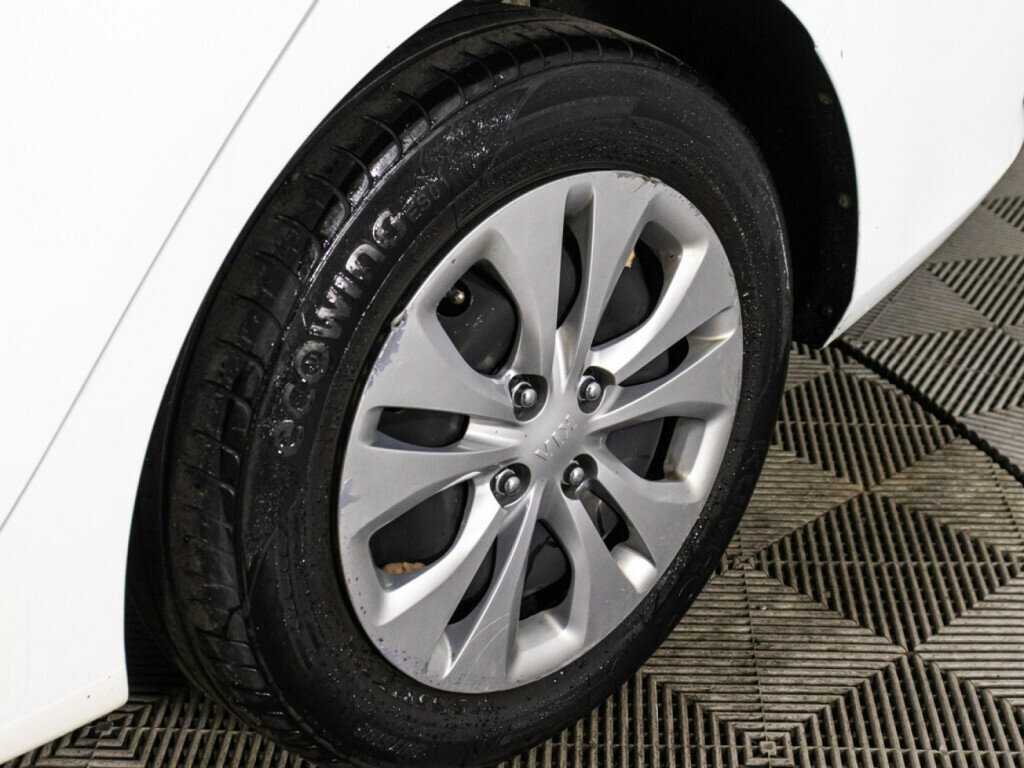 Kia Rio, 2020 Фото №28