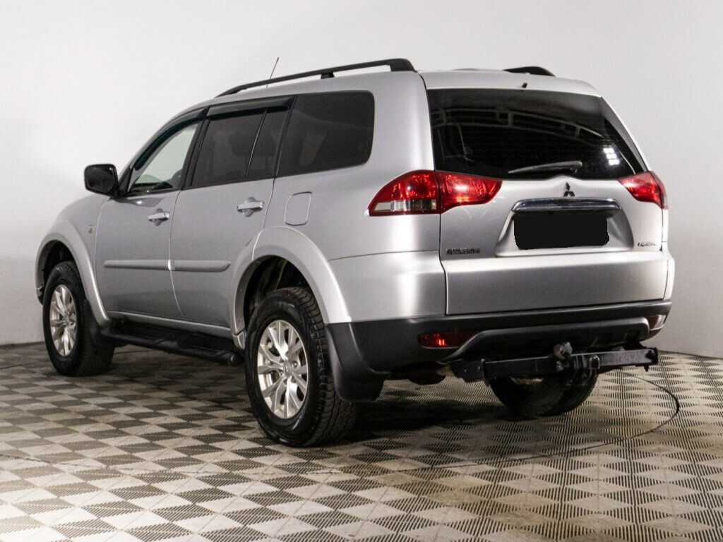 Mitsubishi Pajero Sport, 2014 Фото №7