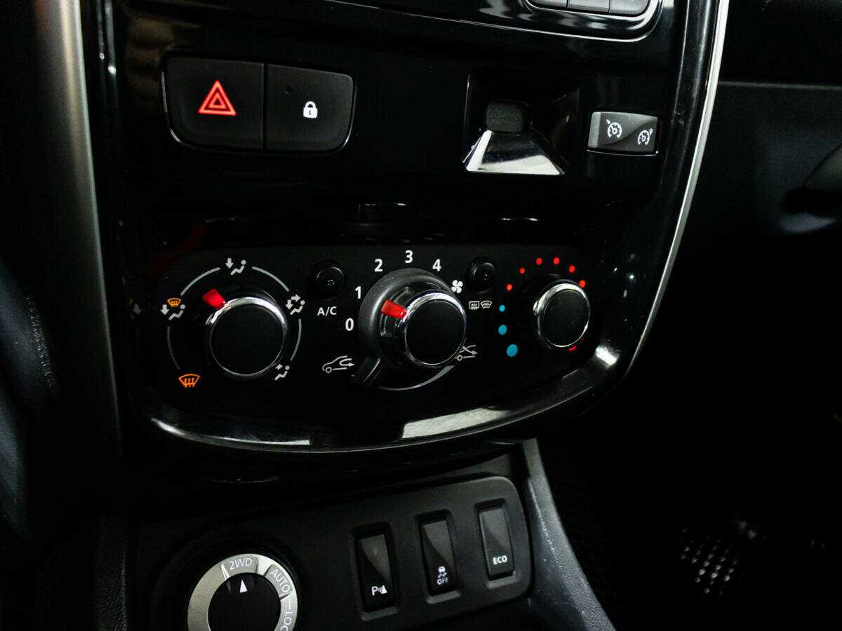 Nissan Terrano, 2018 Фото №16