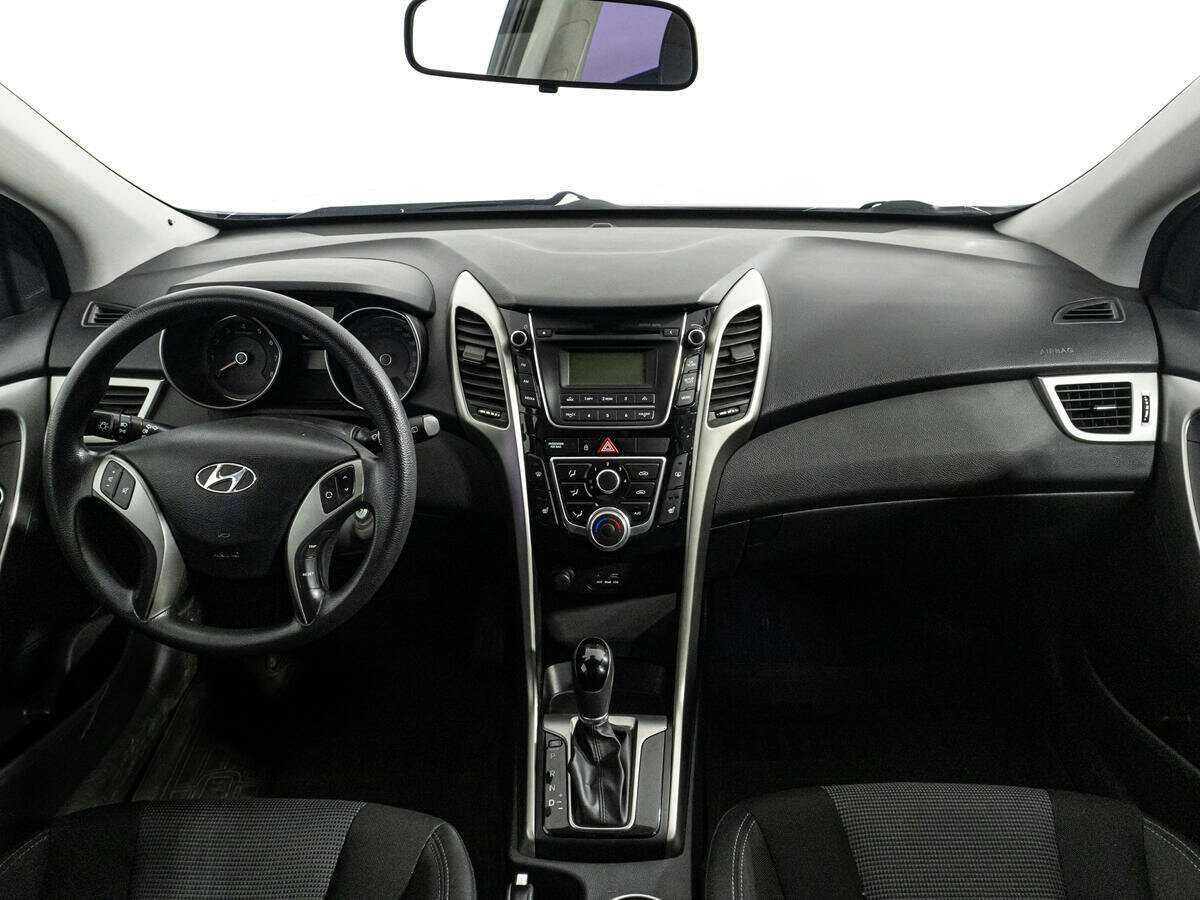 Hyundai i30, 2015 Фото №13