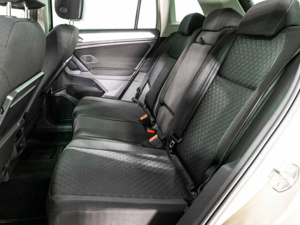 Volkswagen Tiguan, 2017 Фото №10