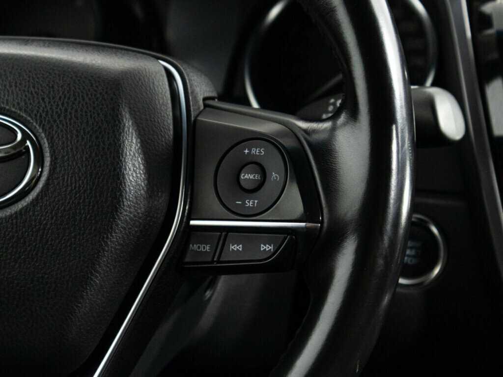 Toyota Camry, 2019 Фото №18