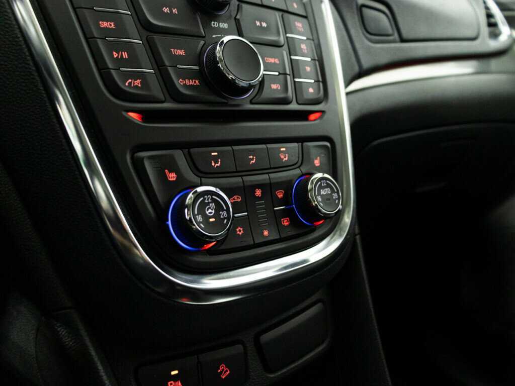 Opel Mokka, 2015 Фото №16