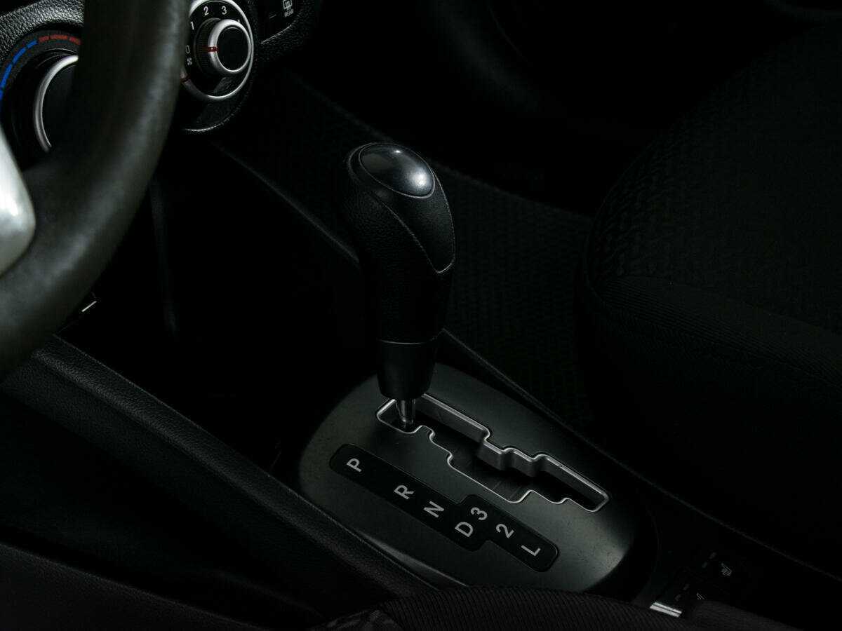 Kia Rio 4-speed, 2012 Фото №16