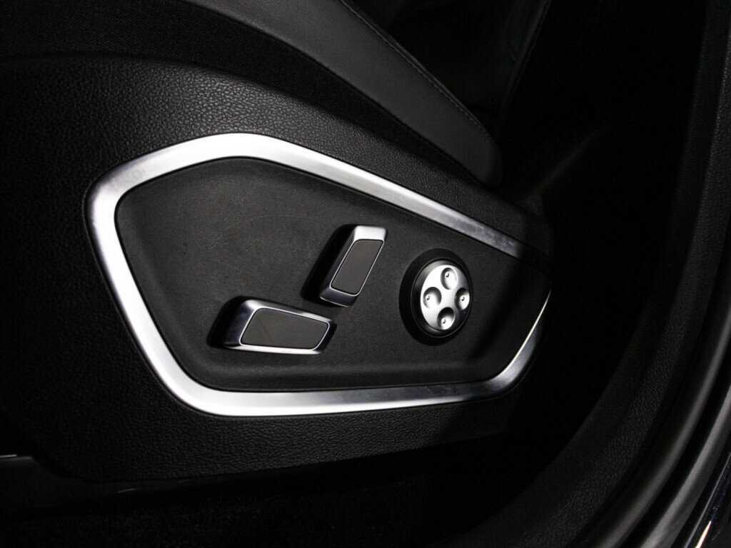 Geely Tugella, 2022 Фото №20