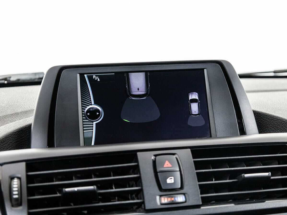 BMW 1 серии 118i, 2012 Фото №9