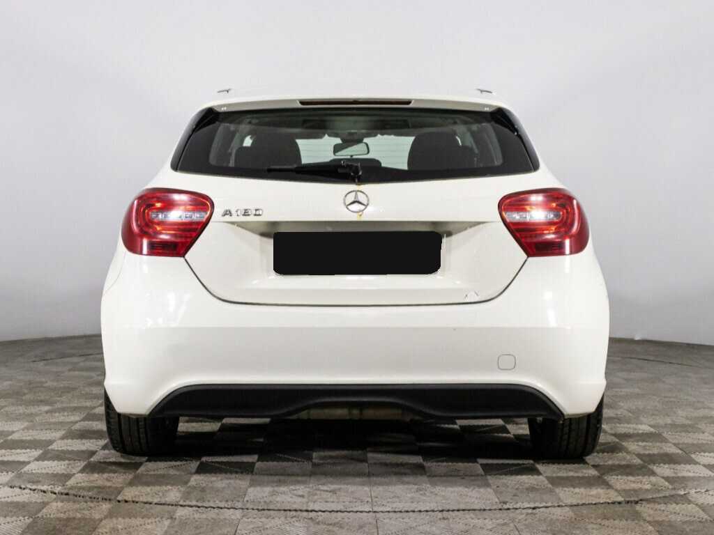 Mercedes-Benz A-Класс 180, 2015 - 176 482 км. | Фото №6