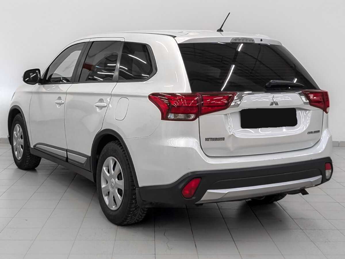 Mitsubishi Outlander, 2015 - 176 821 км. | Фото №7