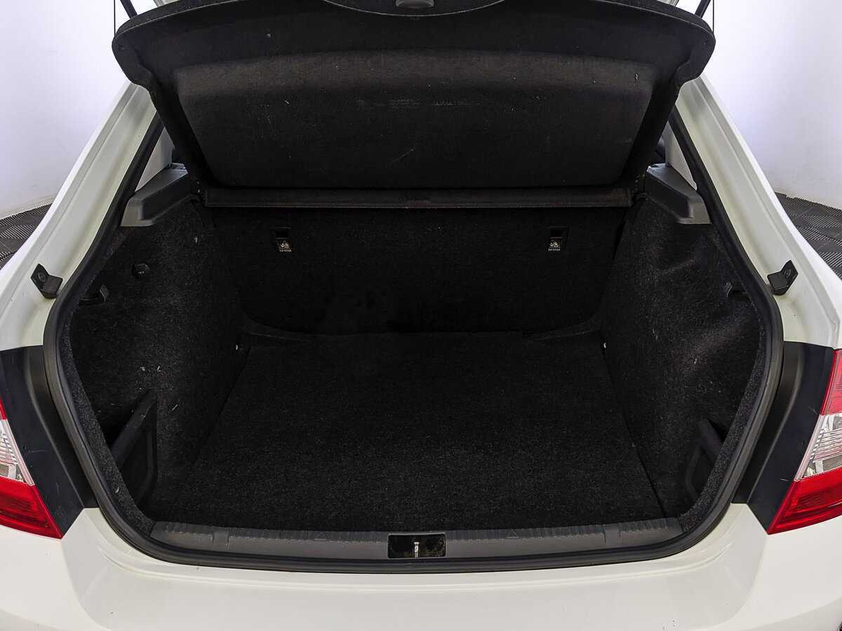 Skoda Rapid, 2017 Фото №10