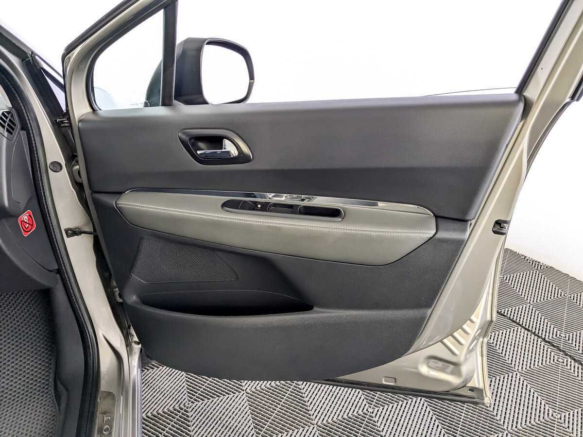 Peugeot 3008, 2012 Фото №24