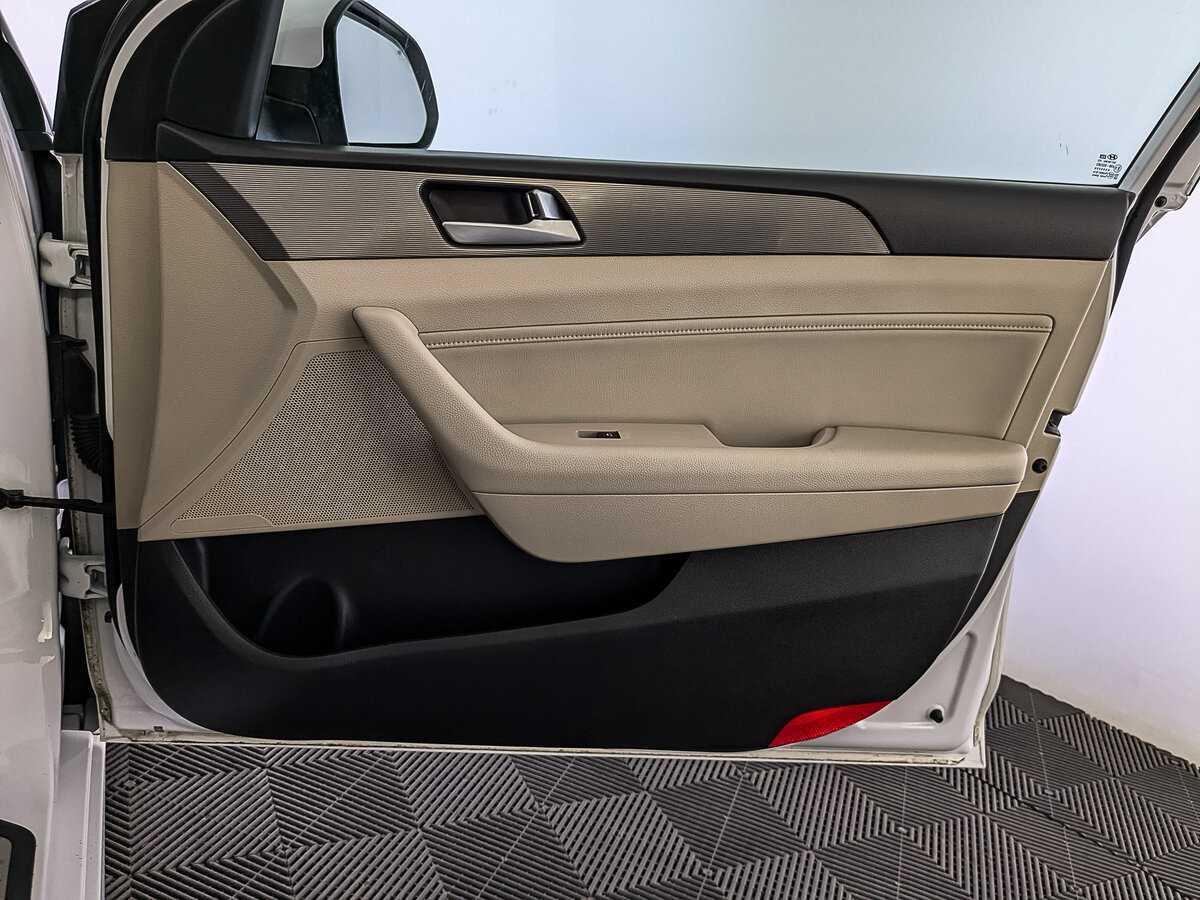 Hyundai Sonata, 2019 Фото №25