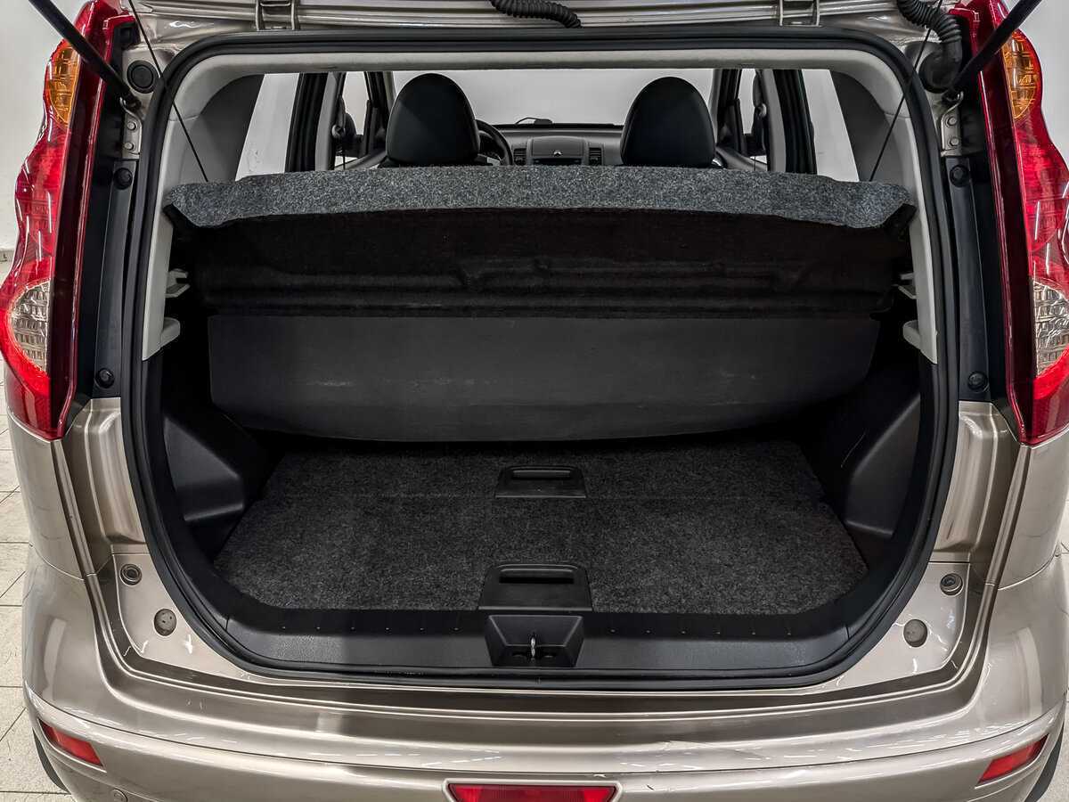 Nissan Note, 2013 Фото №10