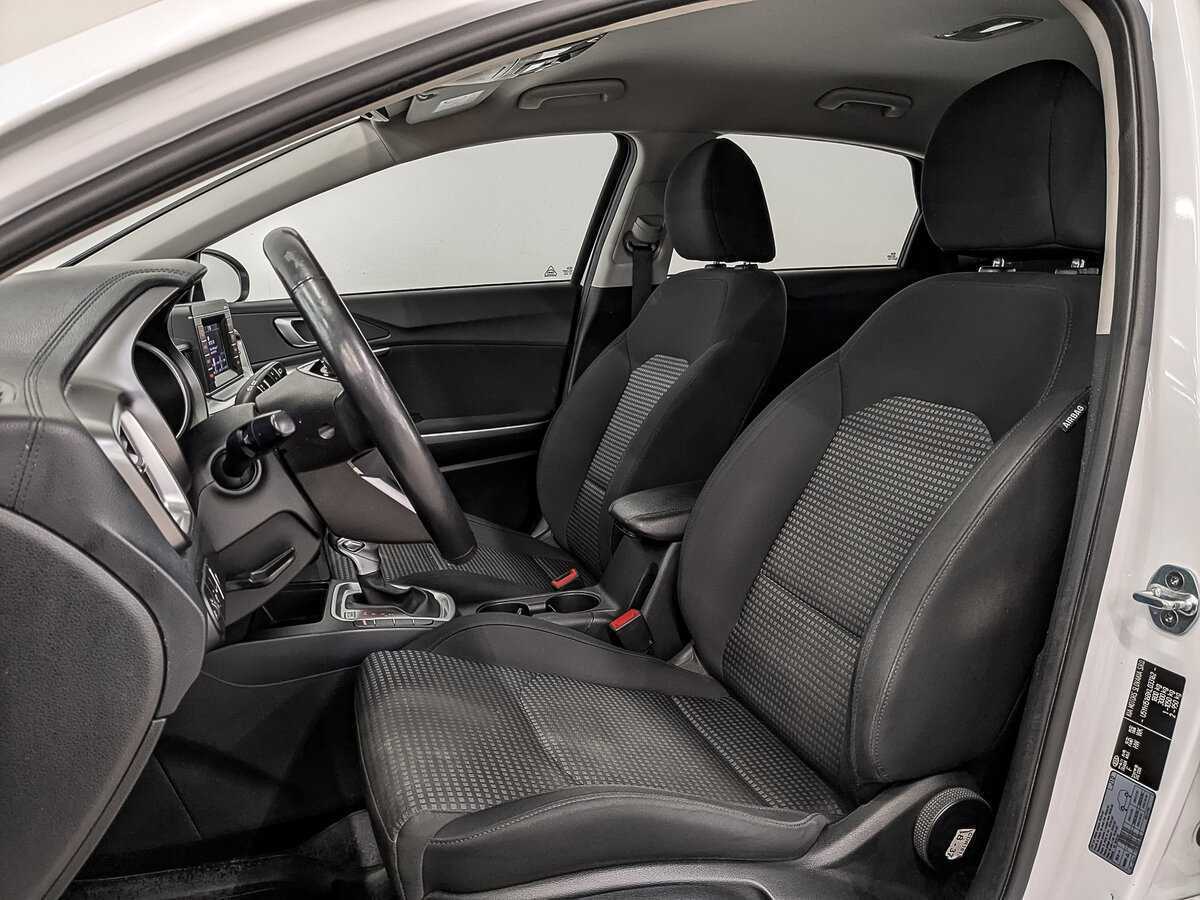 Kia Ceed, 2018 Фото №18