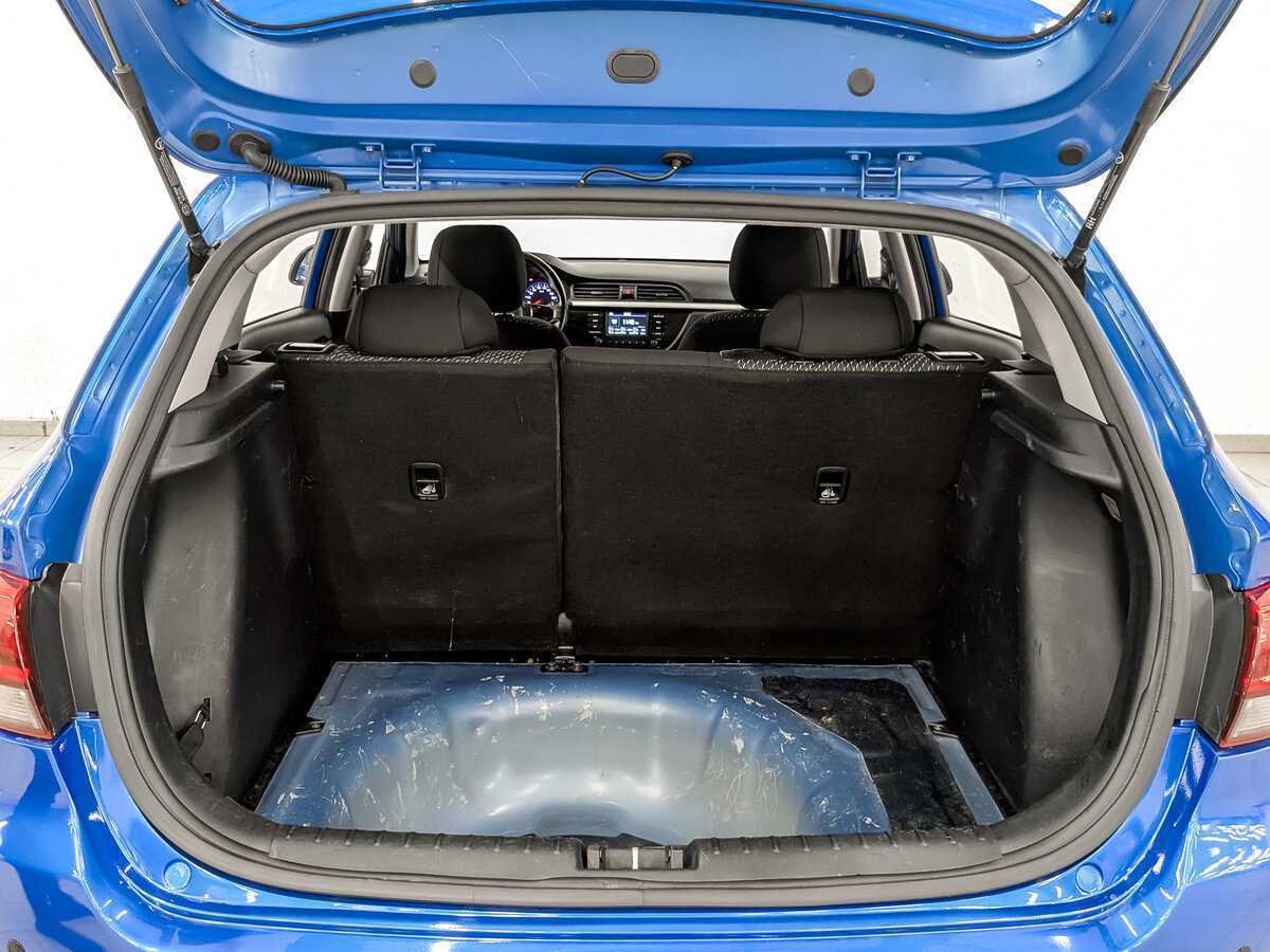 Kia Rio X-Line, 2019 Фото №10