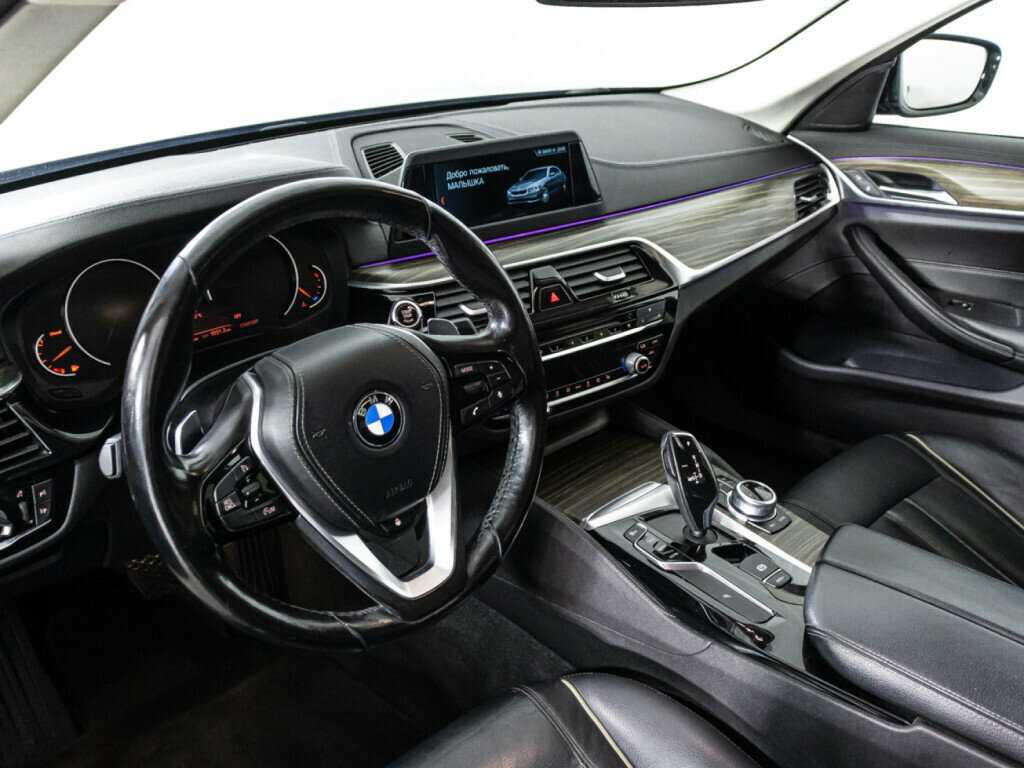 BMW 5 серии 520d xDrive, 2017 Фото №11