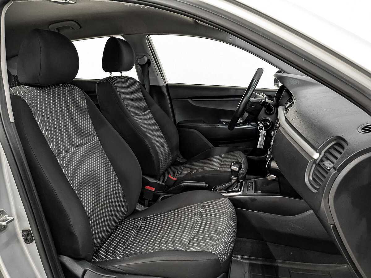 Kia Rio X-Line, 2020 Фото №22