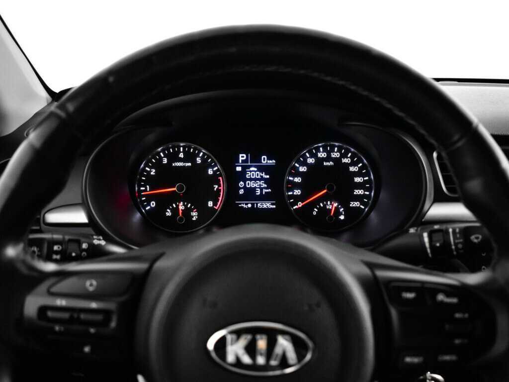 Kia Rio, 2018 Фото №11