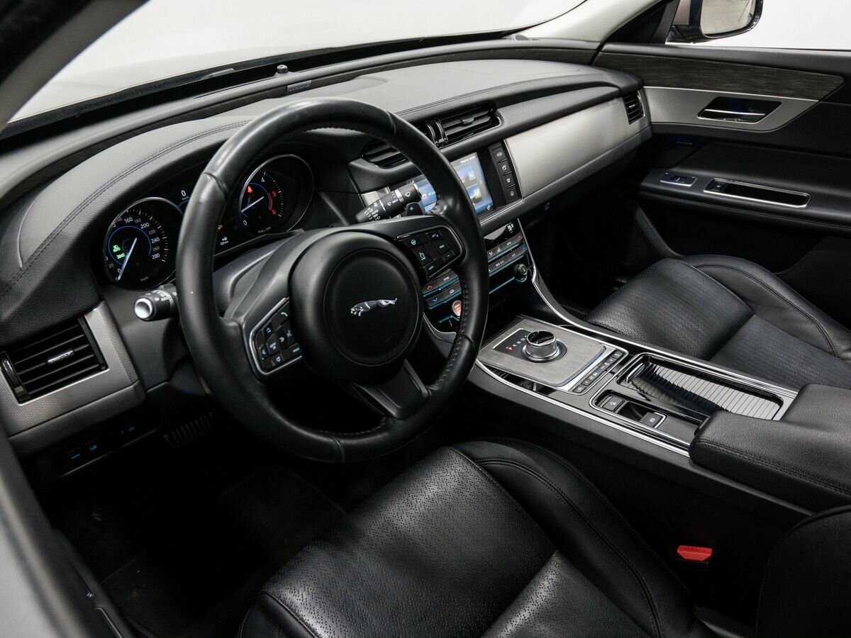 Jaguar XF, 2016 Фото №14