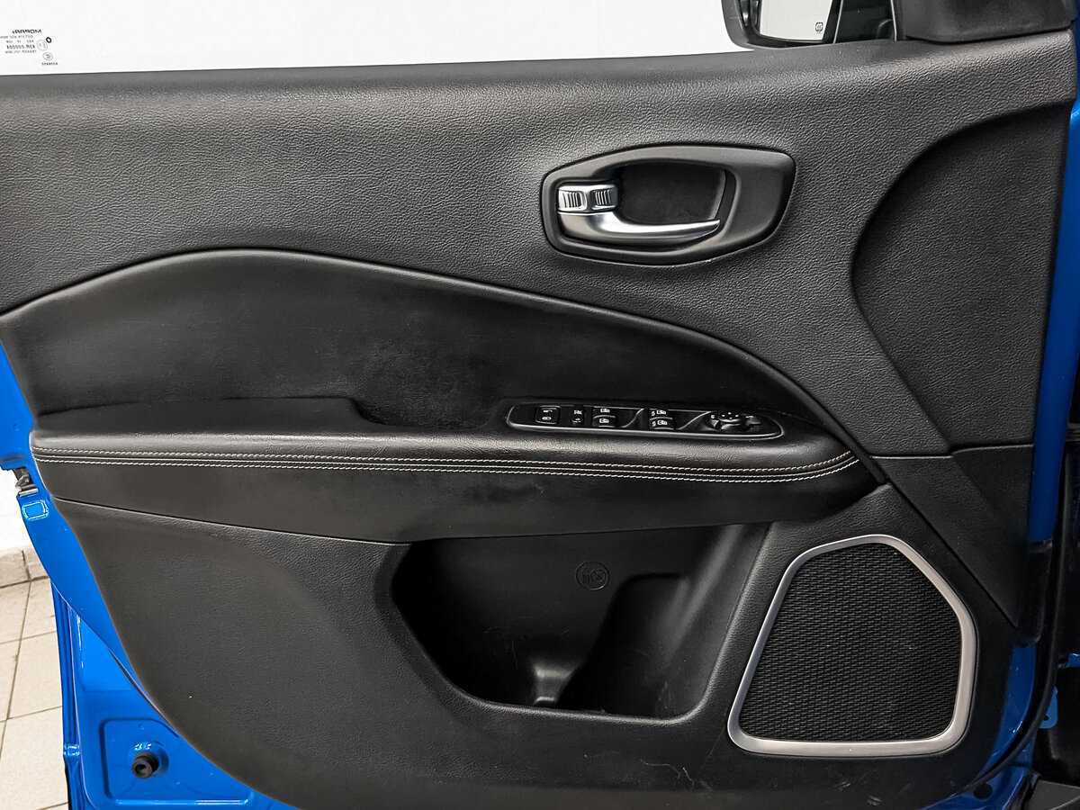 Jeep Compass, 2018 Фото №17