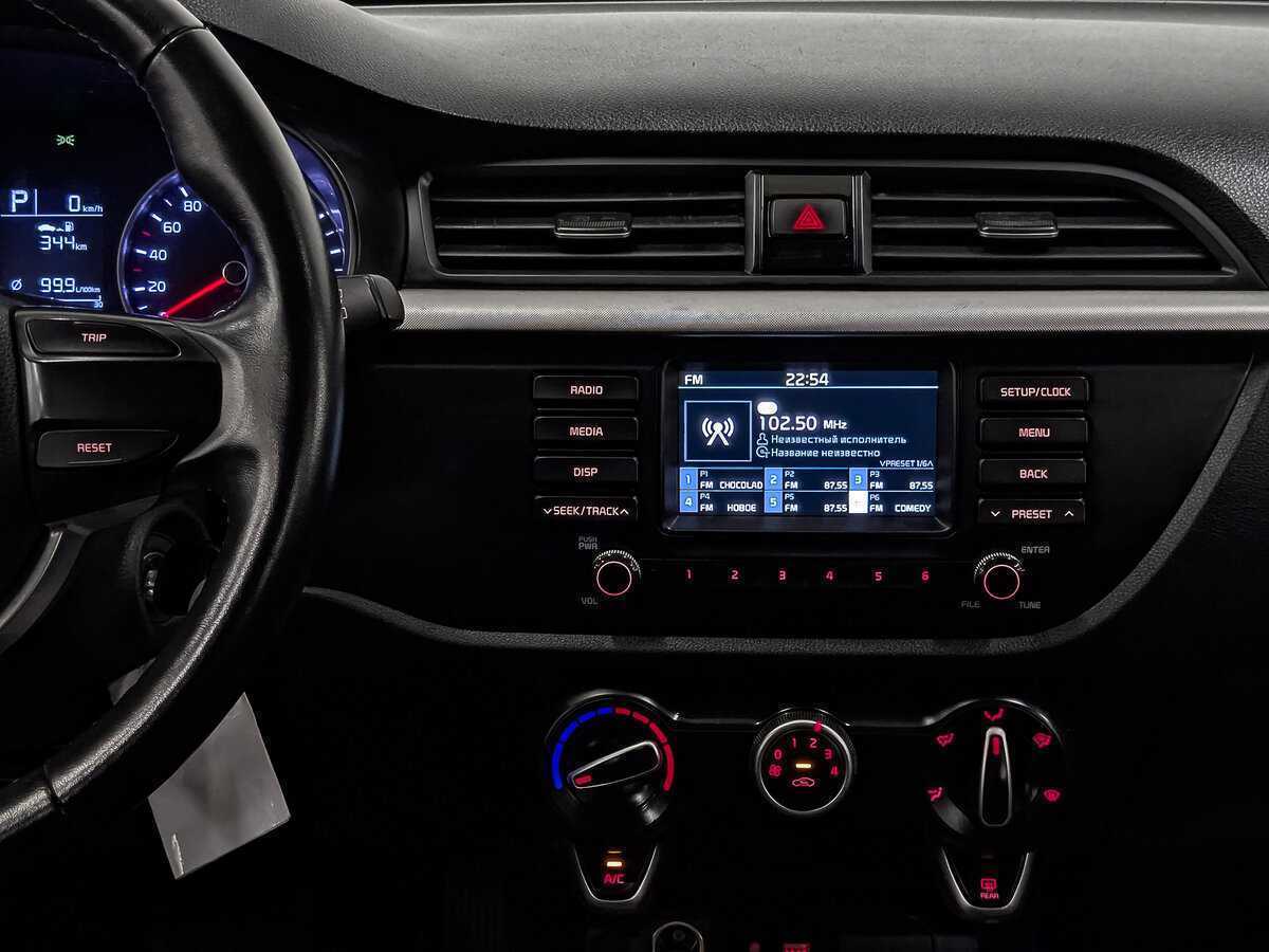 Kia Rio X-Line, 2020 Фото №15
