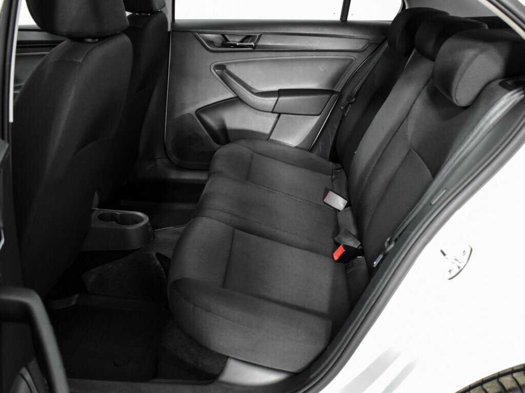 Skoda Rapid, 2018 Фото №10