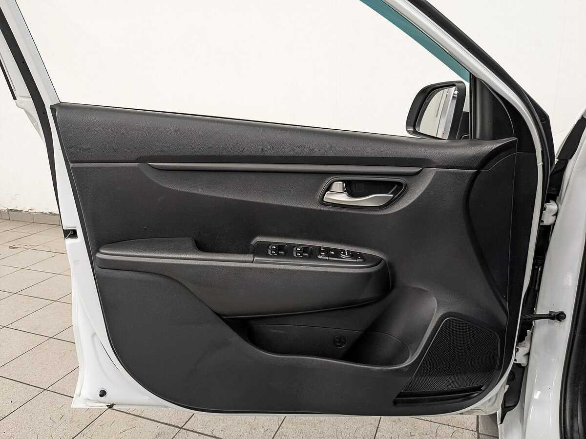 Kia Rio, 2017 Фото №19