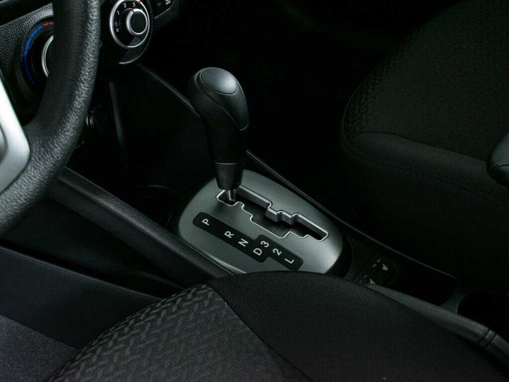 Kia Rio 4-speed, 2012 Фото №13