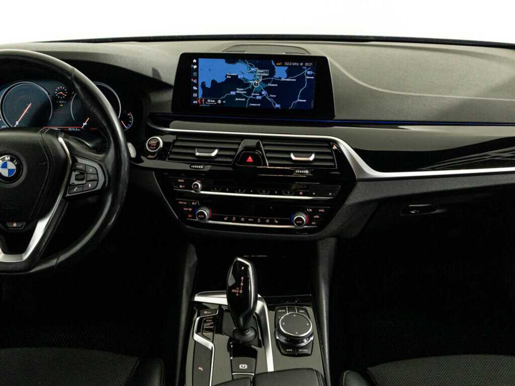 BMW 5 серии 520d xDrive, 2017 Фото №14