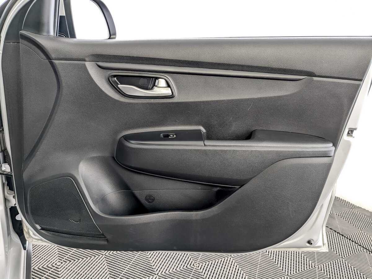 Kia Rio X-Line, 2020 Фото №22