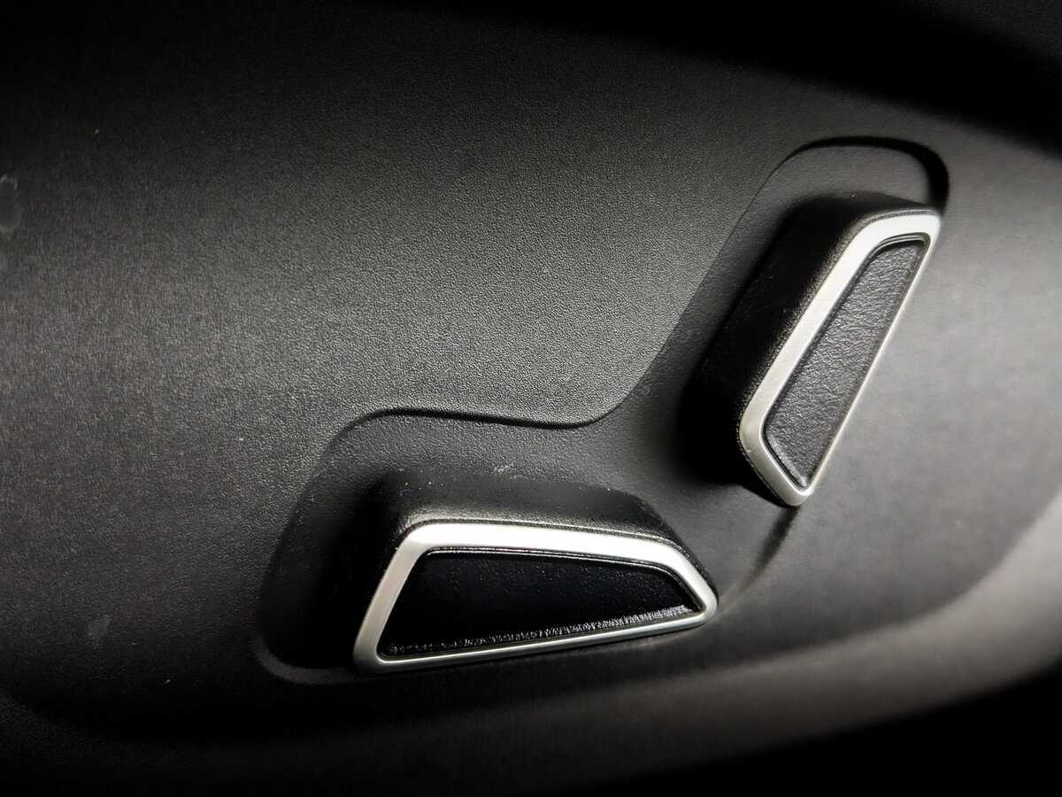 Changan UNI-V, 2023 Фото №19