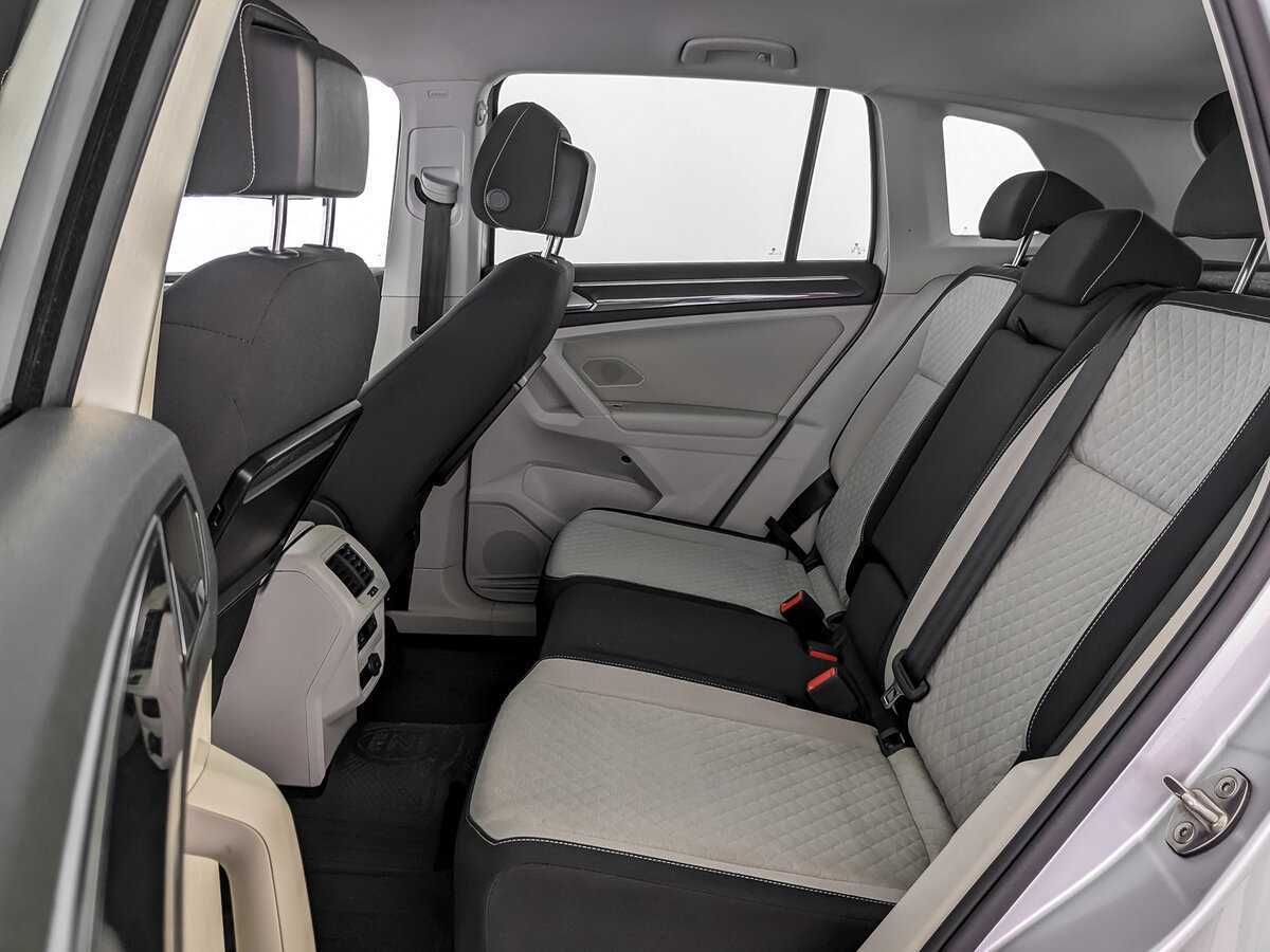 Volkswagen Tiguan, 2017 Фото №12