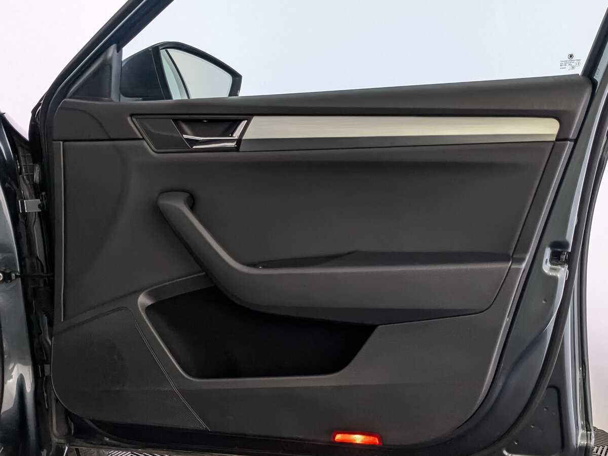 Skoda Superb, 2019 Фото №24