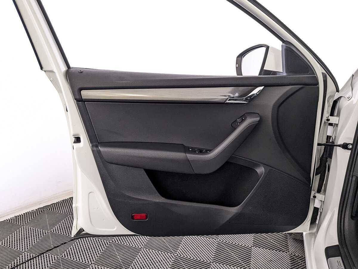 Skoda Octavia, 2018 Фото №19