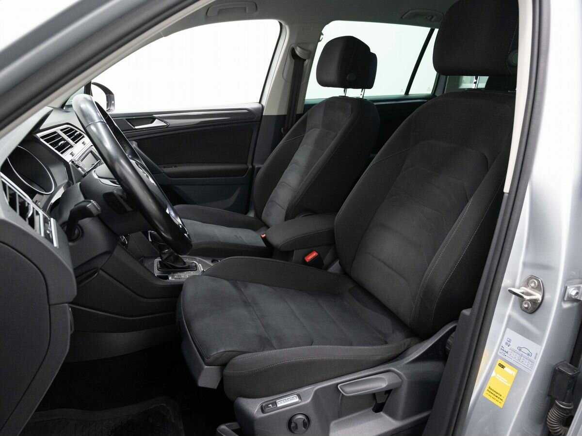 Volkswagen Tiguan, 2017 Фото №9
