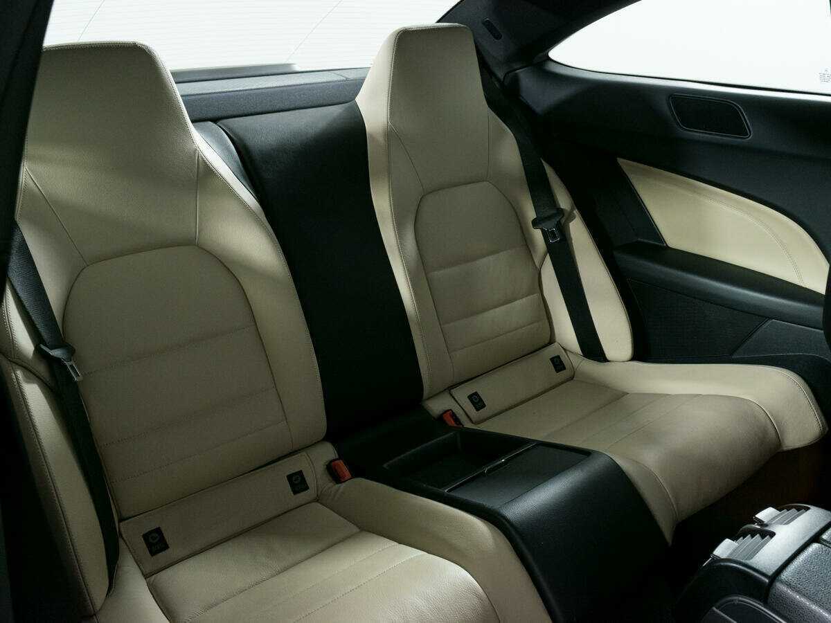 Mercedes-Benz C-Класс 180, 2012 Фото №11