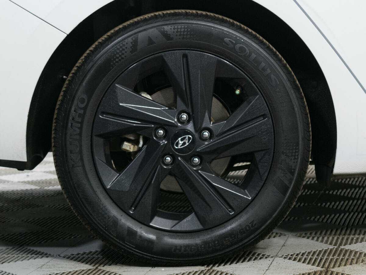Hyundai Elantra, 2021 Фото №19