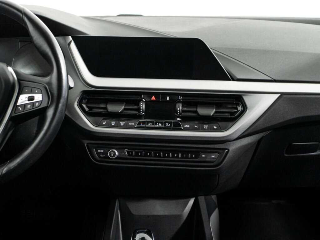 BMW 1 серии 120d xDrive, 2019 Фото №14