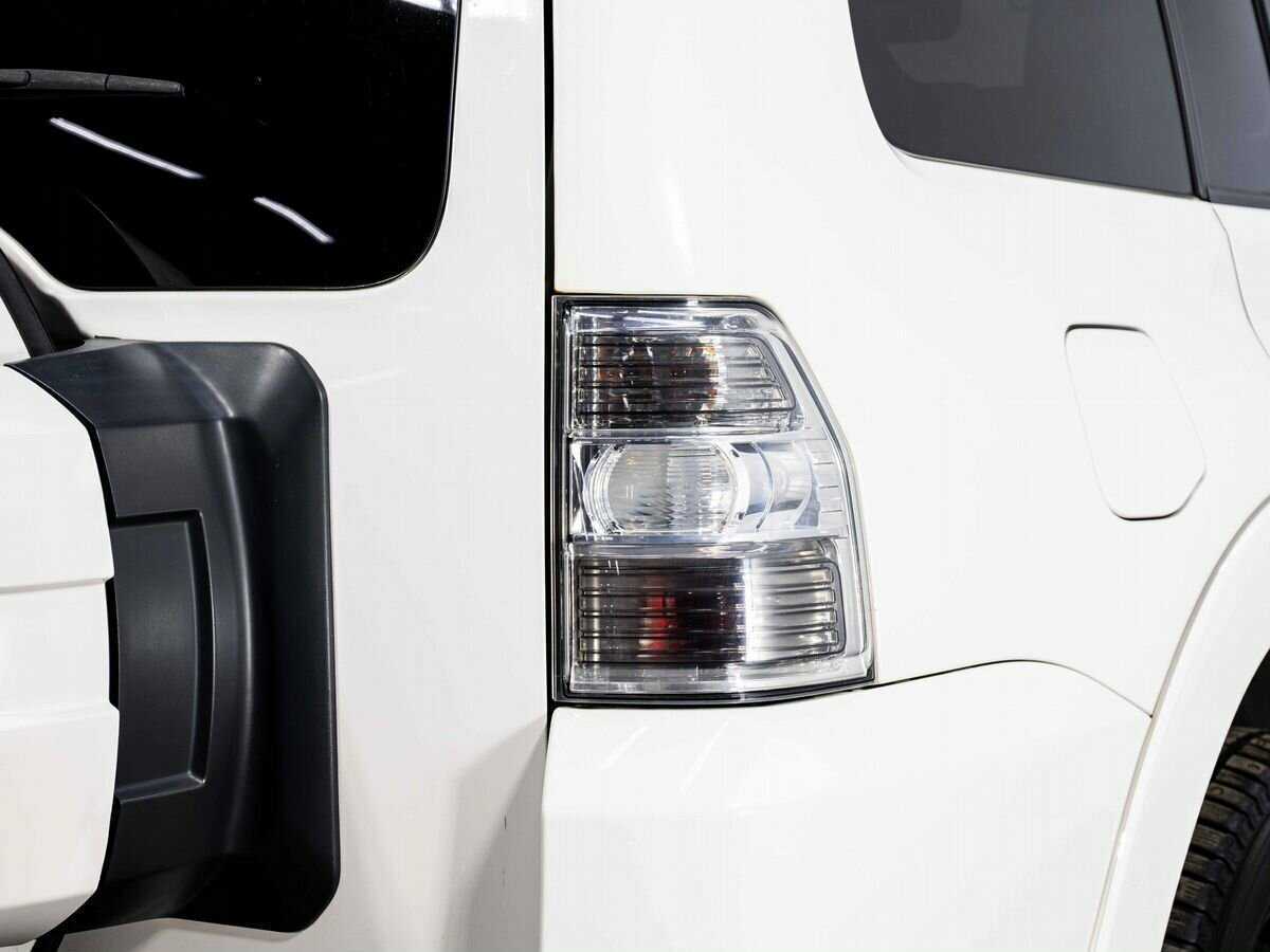 Mitsubishi Pajero, 2013 Фото №24