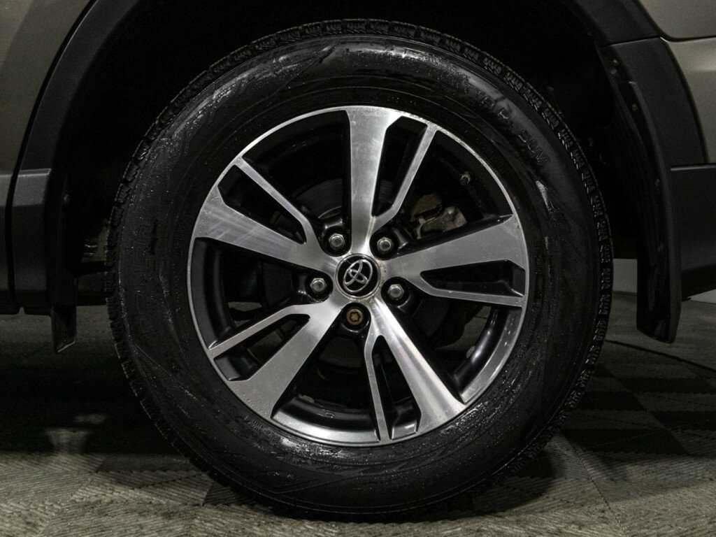 Toyota RAV4, 2015 Фото №20