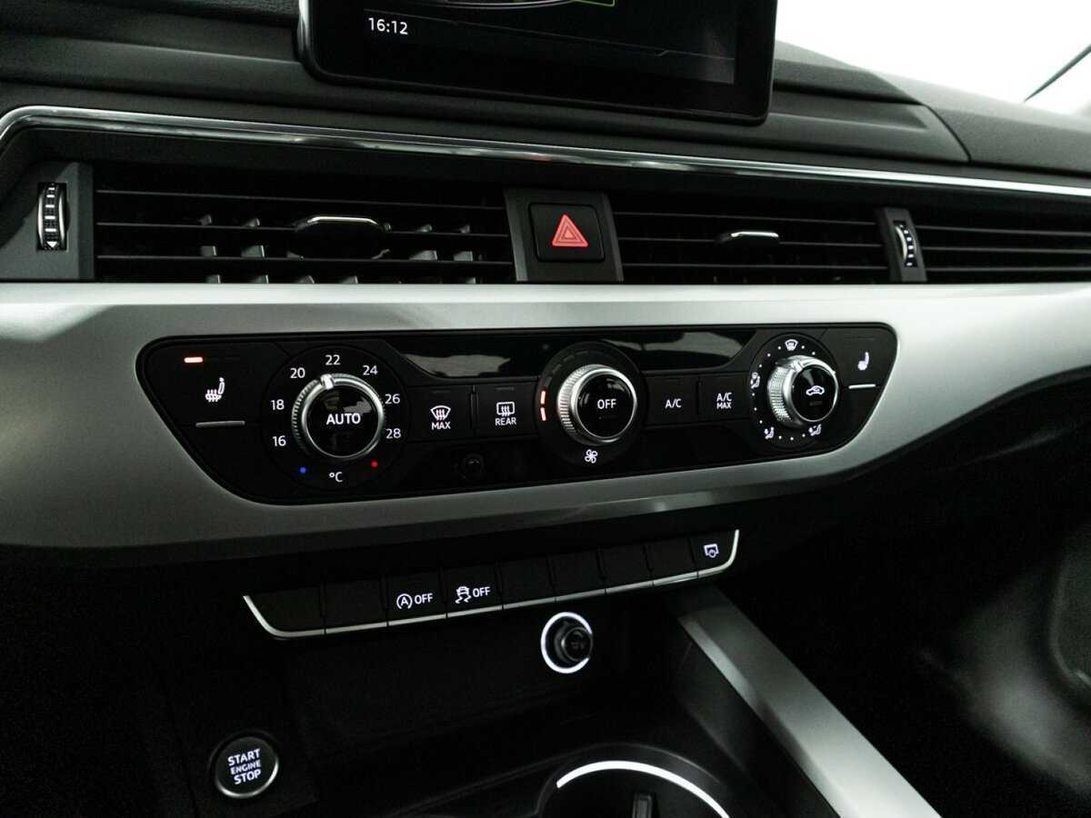Audi A4, 2017 Фото №16