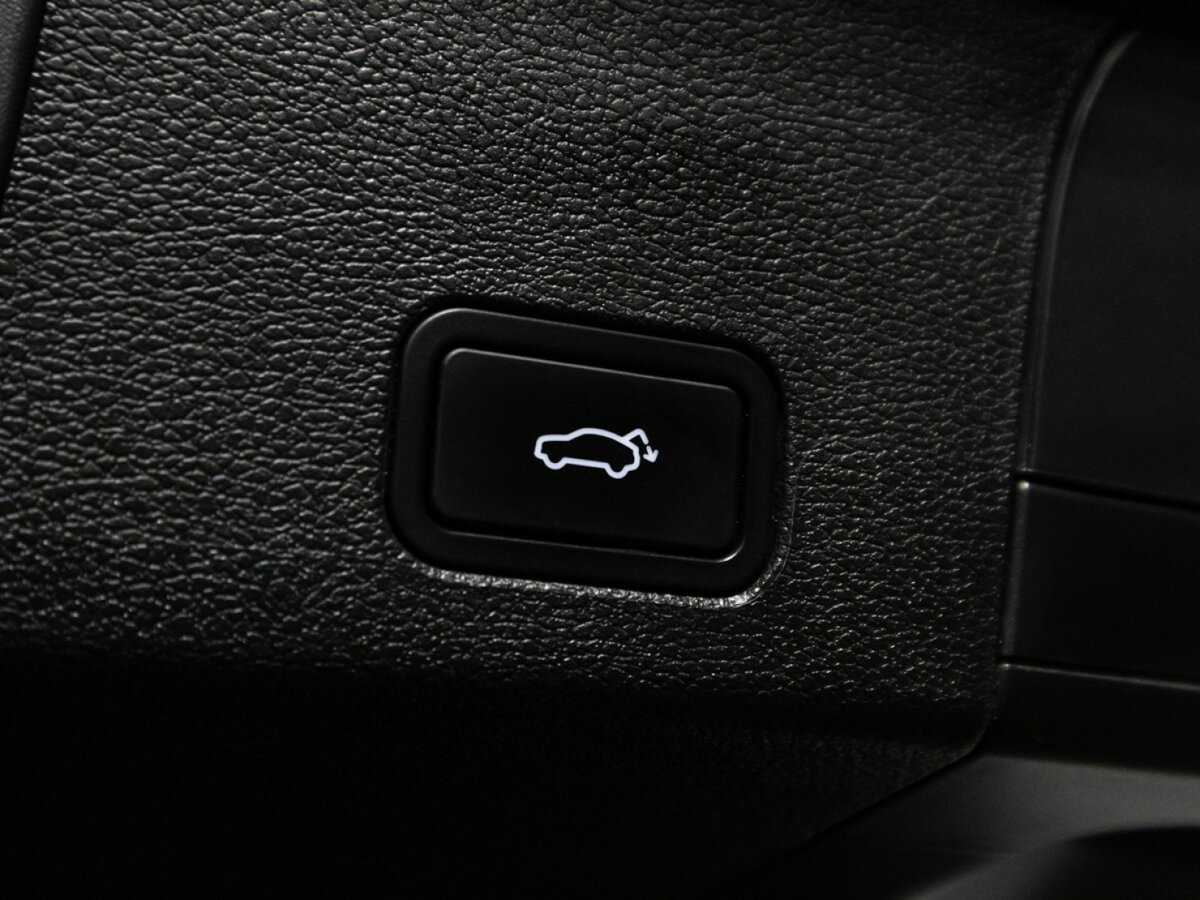 Geely Tugella, 2021 Фото №15