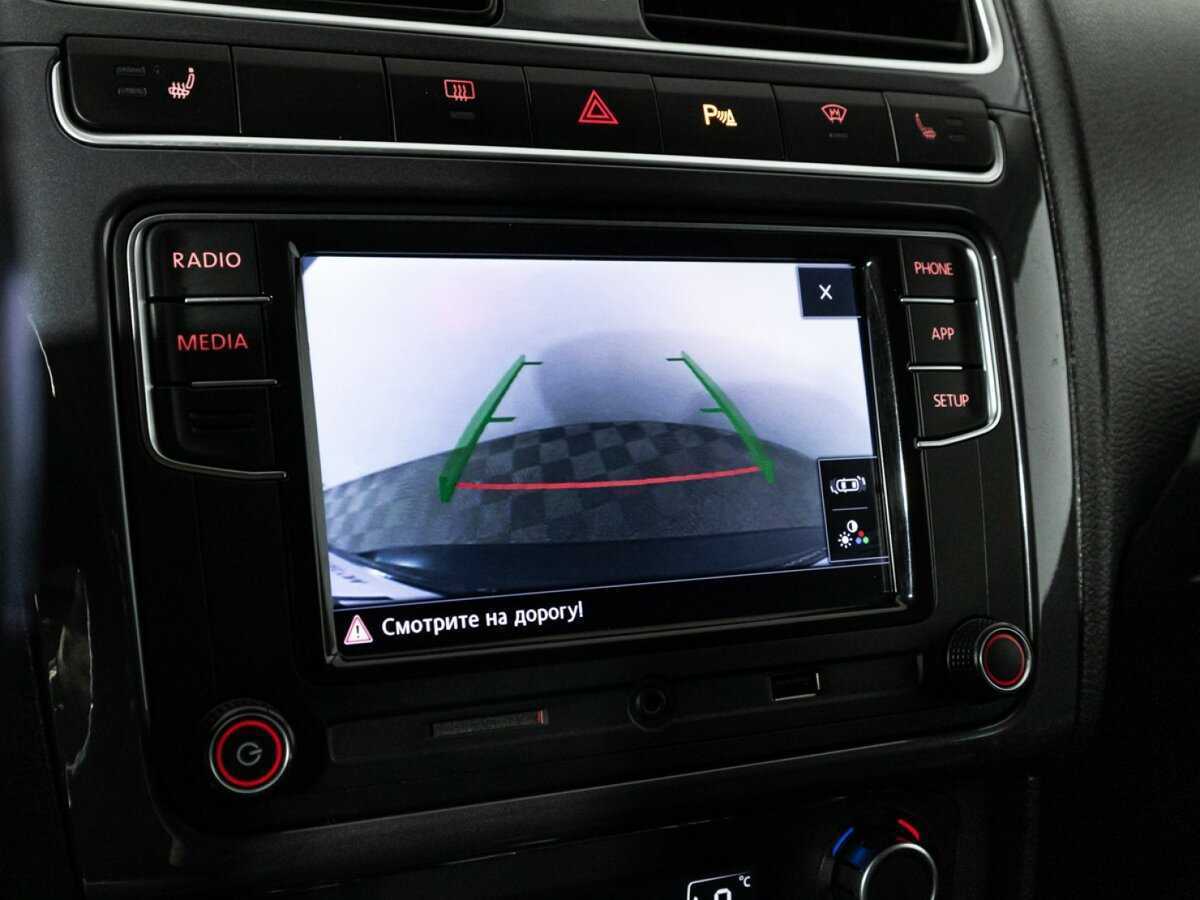 Volkswagen Polo, 2018 Фото №16