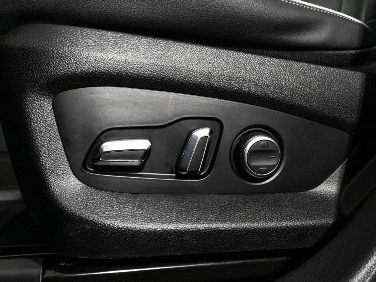 Exeed VX, 2022 Фото №17