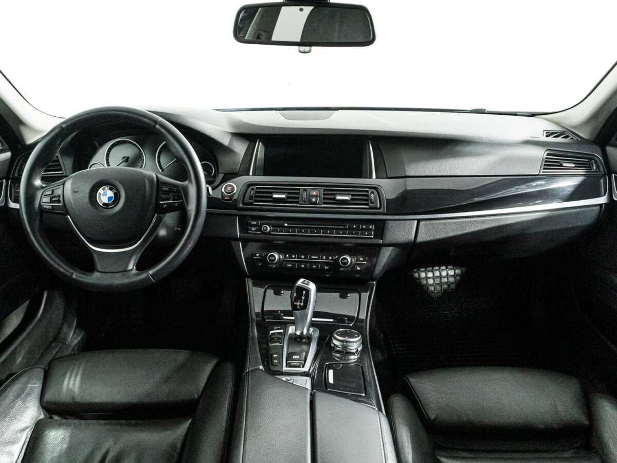 BMW 5 серии 528i xDrive, 2014 Фото №13